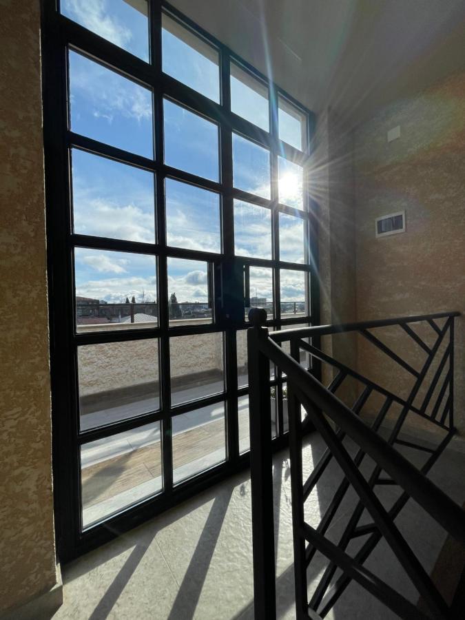 Hotel Chogo Kutaisi Zewnętrze zdjęcie